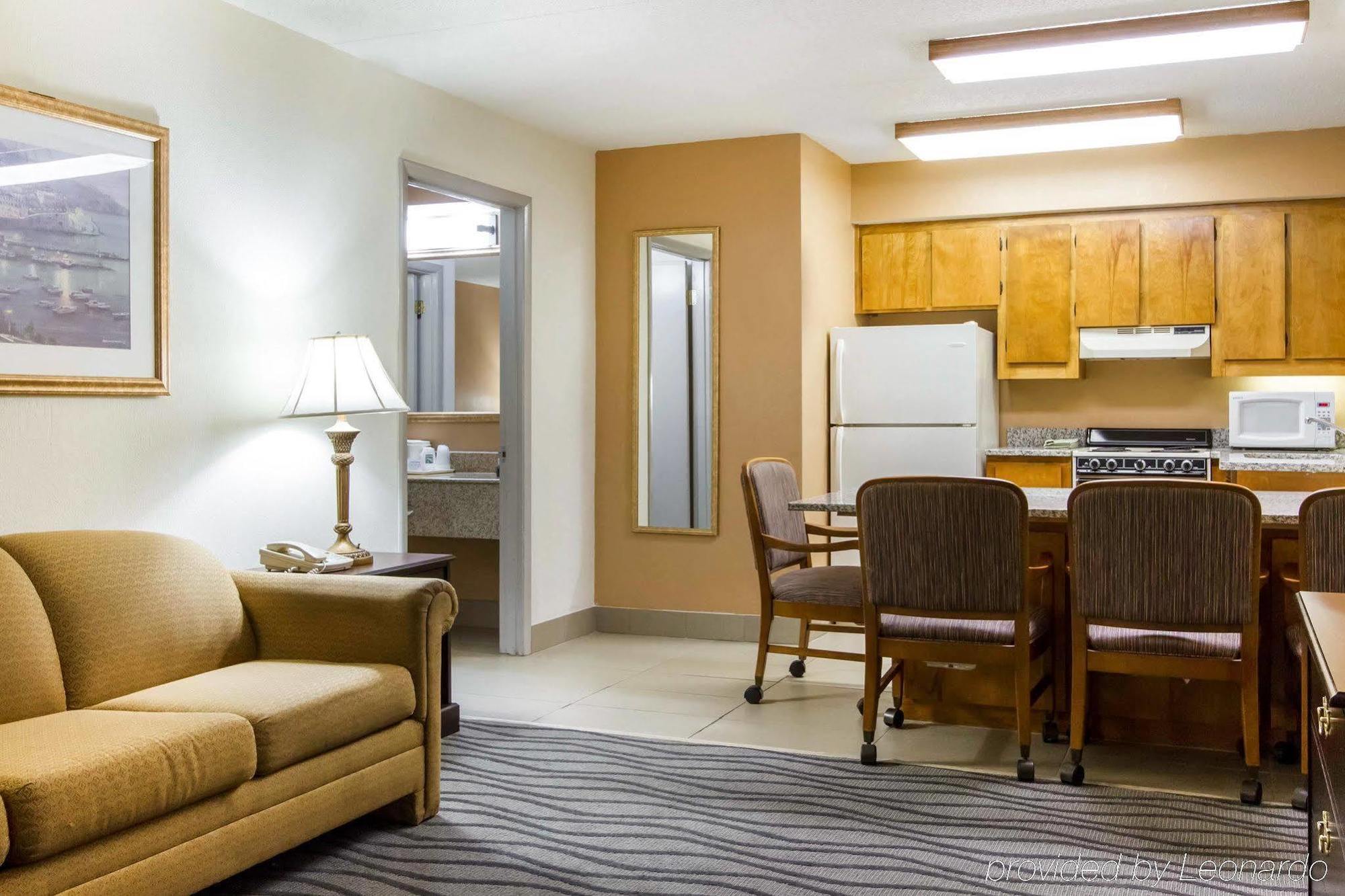 אנטרפרייז Executive Inn And Suites מראה חיצוני תמונה